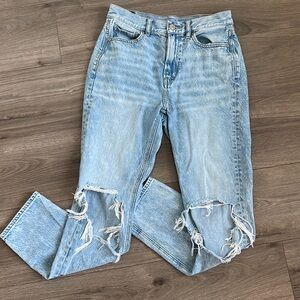 American Eagle Mom Jean